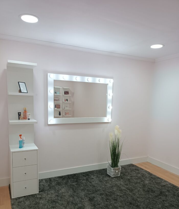 led mirror