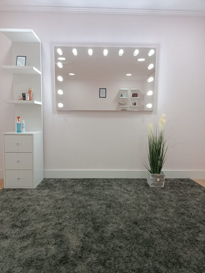 led makeup mirror